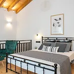 Ioulia\'S Home